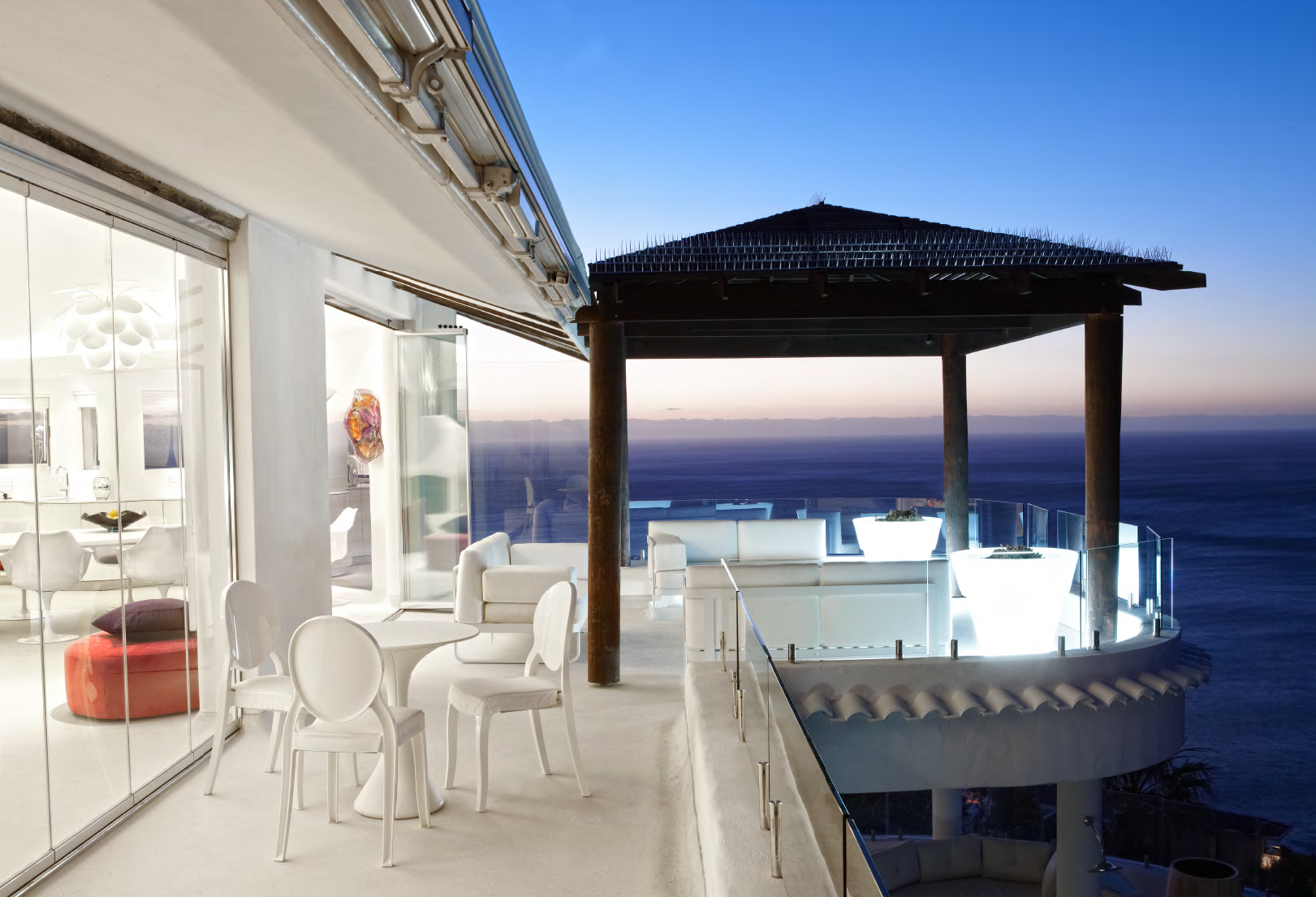 6 Bedroom Property for Sale in Bantry Bay Western Cape